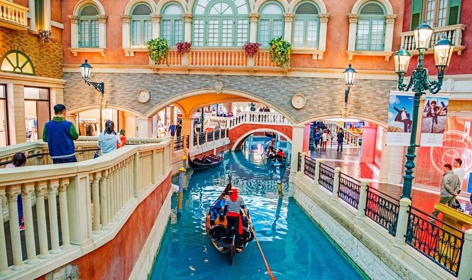 威尼斯官方旗舰店,穿越时空的购物之旅✅✅✅威尼斯专卖店 威尼斯官方旗舰店,穿越时空的购物之旅✅✅✅威尼斯专卖店